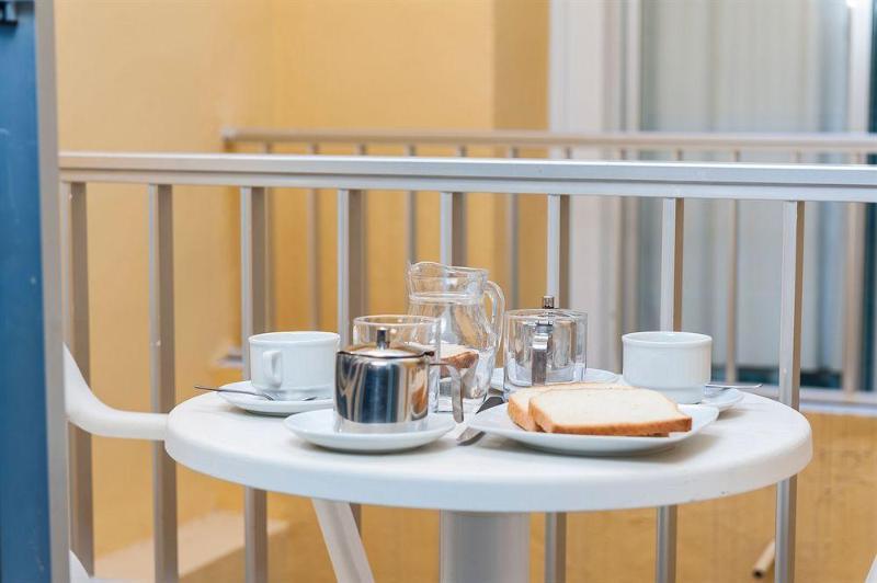 Hostal Blanca 坎皮卡福特 外观 照片