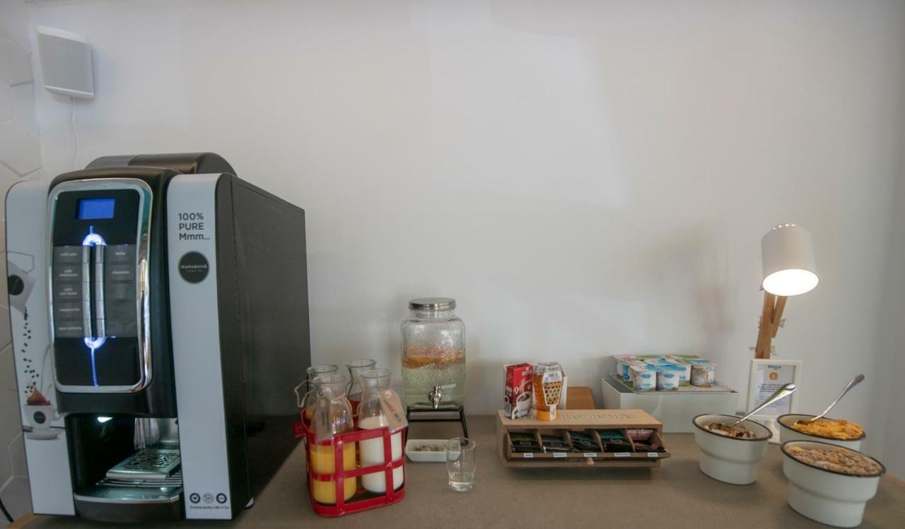 Hostal Blanca 坎皮卡福特 外观 照片